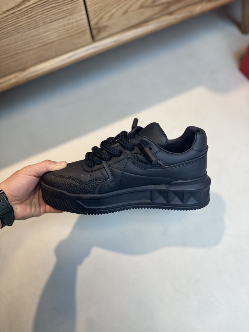 Valentino Sneakers